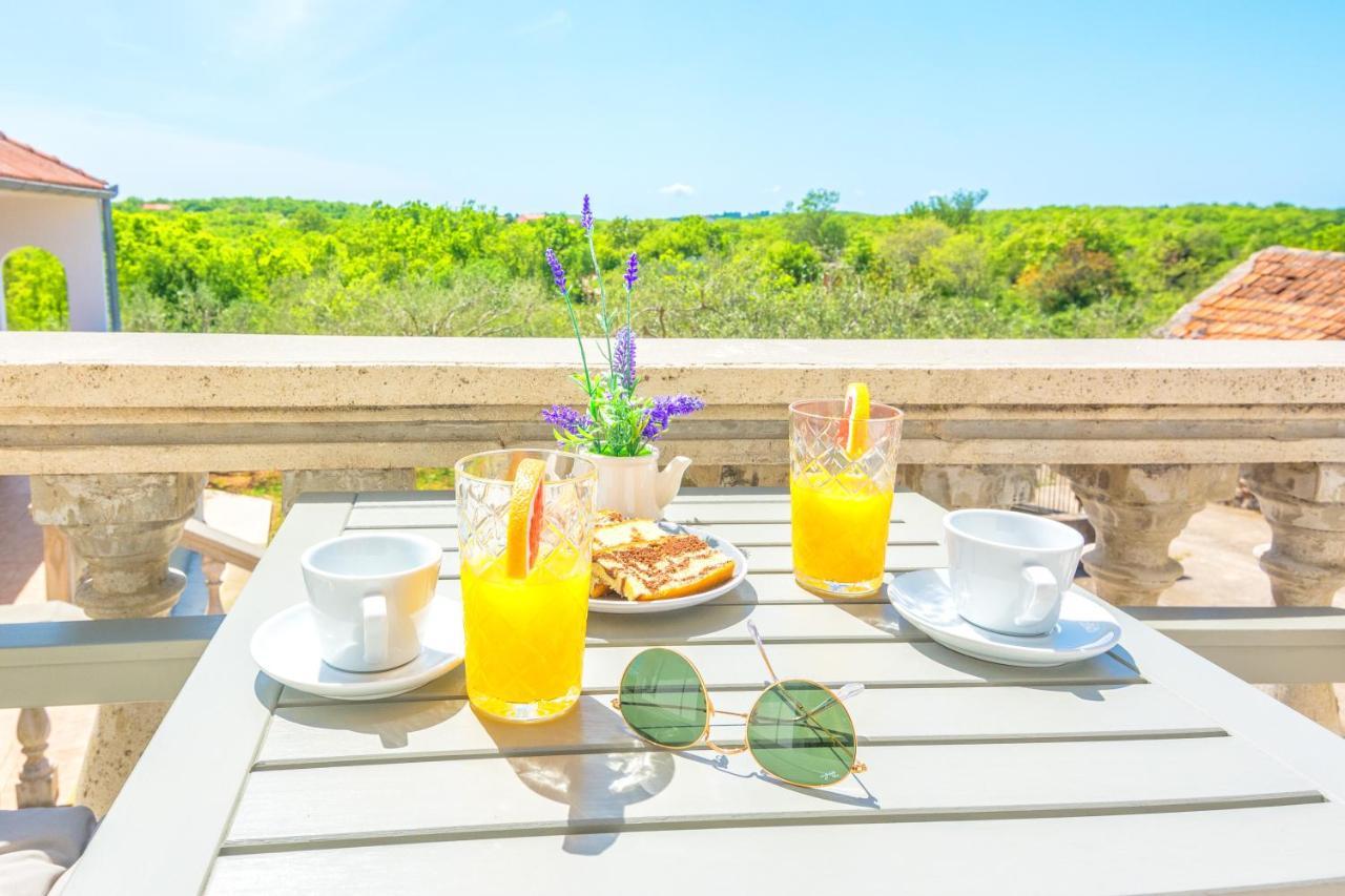 Guest House Marla Slivnica Екстериор снимка